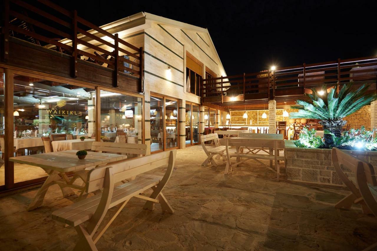 Waikiki Apartments Tivat Eksteriør billede