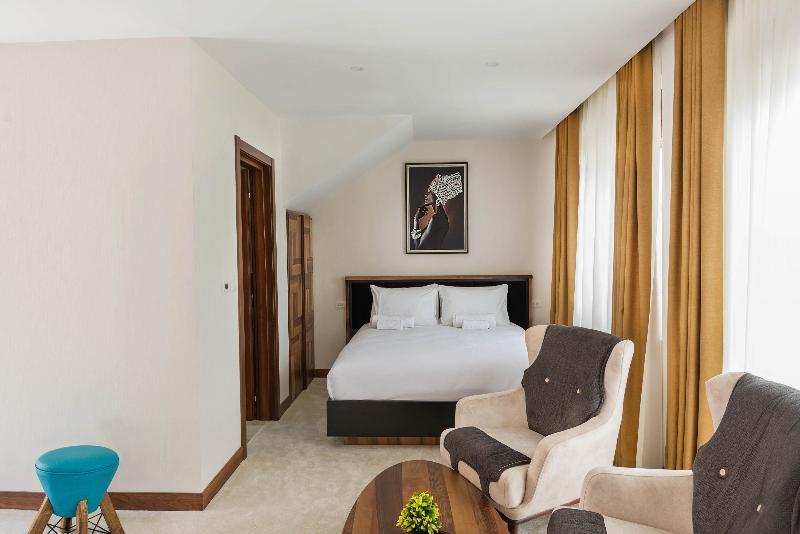 Waikiki Apartments Tivat Eksteriør billede