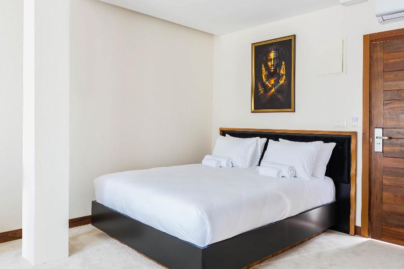 Waikiki Apartments Tivat Eksteriør billede